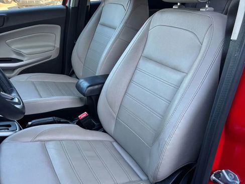 Used 2019 Ford EcoSport Titanium image 11