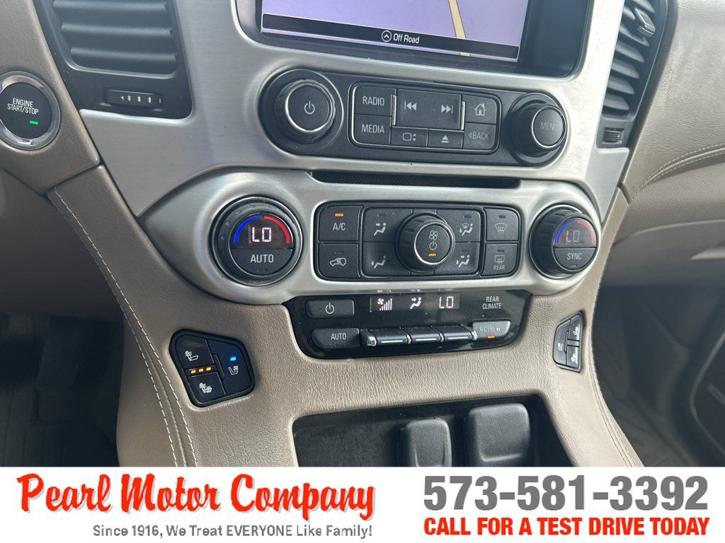 Used 2017 GMC Yukon XL SLT w/ Premium Edition AWD/4WD image 18