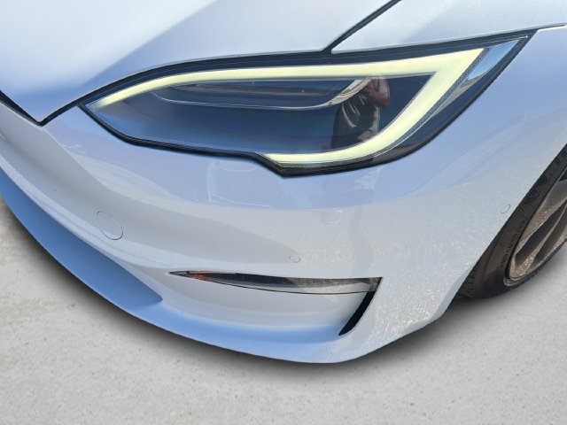 Used 2022 Tesla Model S AWD/4WD image 23