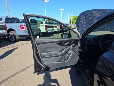 Used 2018 Subaru Impreza 2.0i AWD/4WD image 19