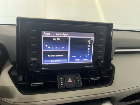 Used 2022 Toyota RAV4 XLE Premium AWD/4WD image 64