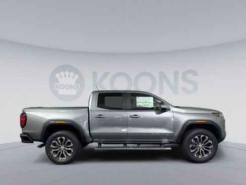 New 2026 GMC Canyon Denali image 8