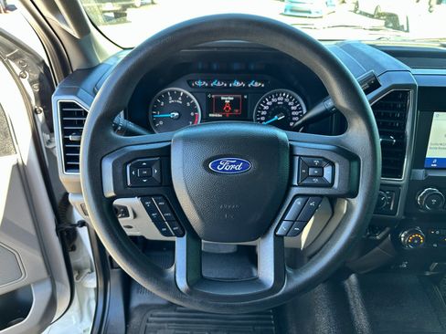 Used 2021 Ford F250 XLT w/ FX4 Off-Road Package image 15