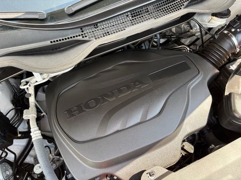 Used 2024 Honda Odyssey Elite image 39
