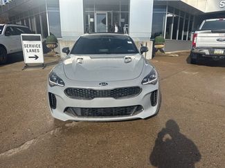 Used 2019 Kia Stinger GT1 video 2