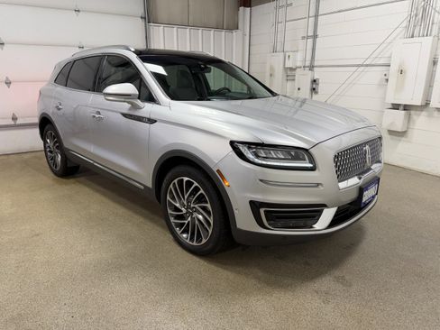 Used 2019 Lincoln Nautilus Reserve AWD/4WD image 4