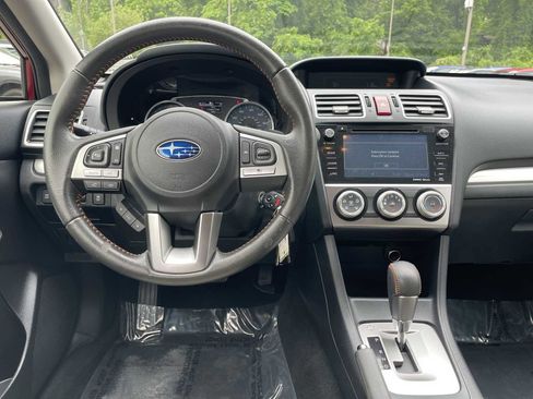 Used 2017 Subaru Crosstrek 2.0i Premium AWD/4WD image 8