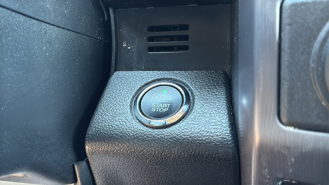 Used 2019 Ford Expedition Platinum AWD/4WD image 29