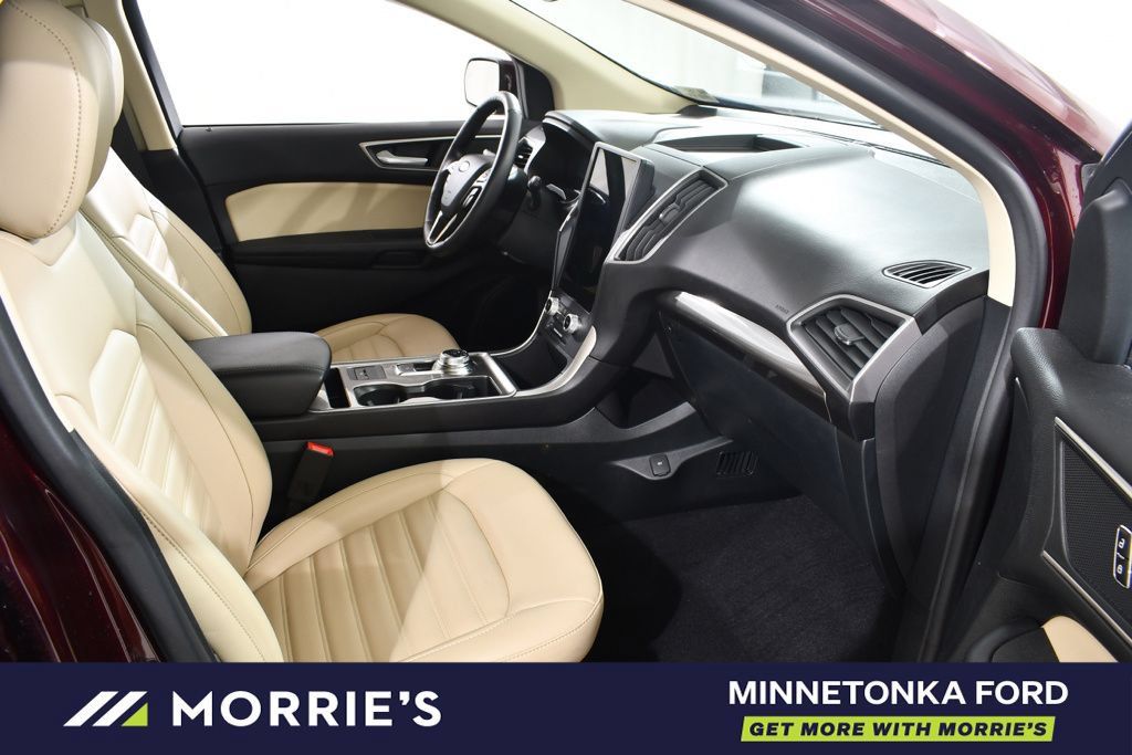 Used 2023 Ford Edge SEL AWD/4WD image 10