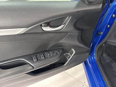 Used 2018 Honda Civic EX image 10