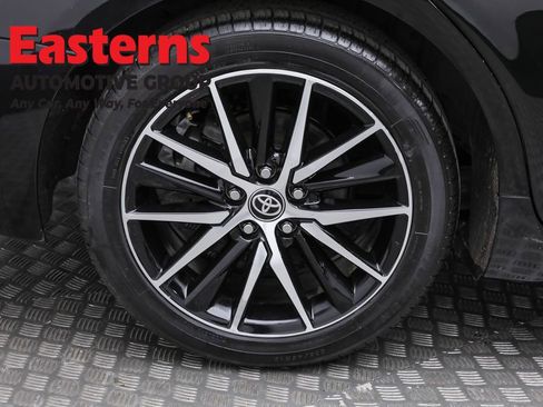 Used 2023 Toyota Camry SE image 29