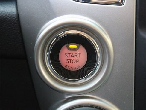 Used 2018 Nissan Titan PRO-4X w/ Pro-4x Convenience Package image 22