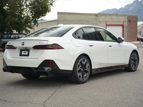 New 2027 BMW 530i xDrive AWD/4WD image 5