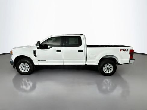 Used 2022 Ford F250 XLT w/ XLT Value Package AWD/4WD image 4