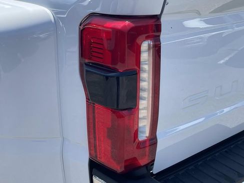 New 2026 Ford F350 Lariat AWD/4WD image 10