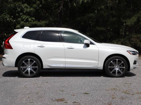 Used 2019 Volvo XC60 T6 Inscription w/ Protection Package Premier AWD/4WD image 2