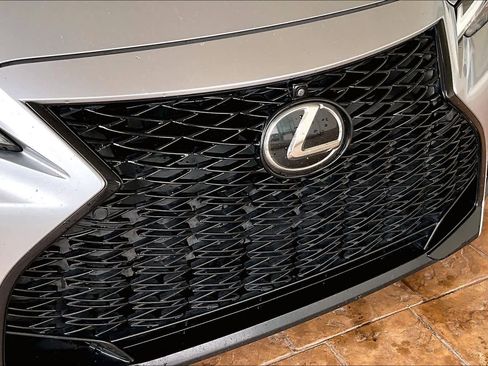Used 2021 Lexus IS 350 F Sport RWD image 30