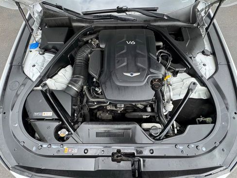 Used 2017 Genesis G80 3.8 AWD/4WD image 28