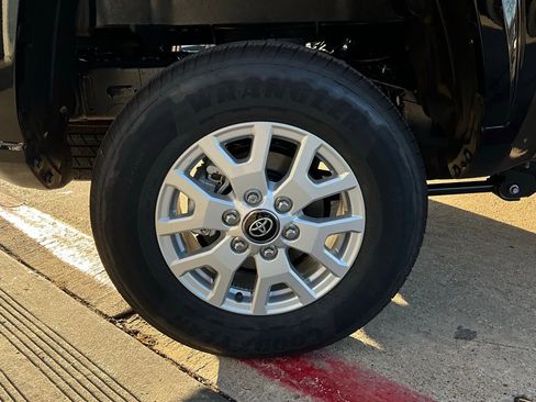 New 2026 Toyota Tacoma SR5 image 8