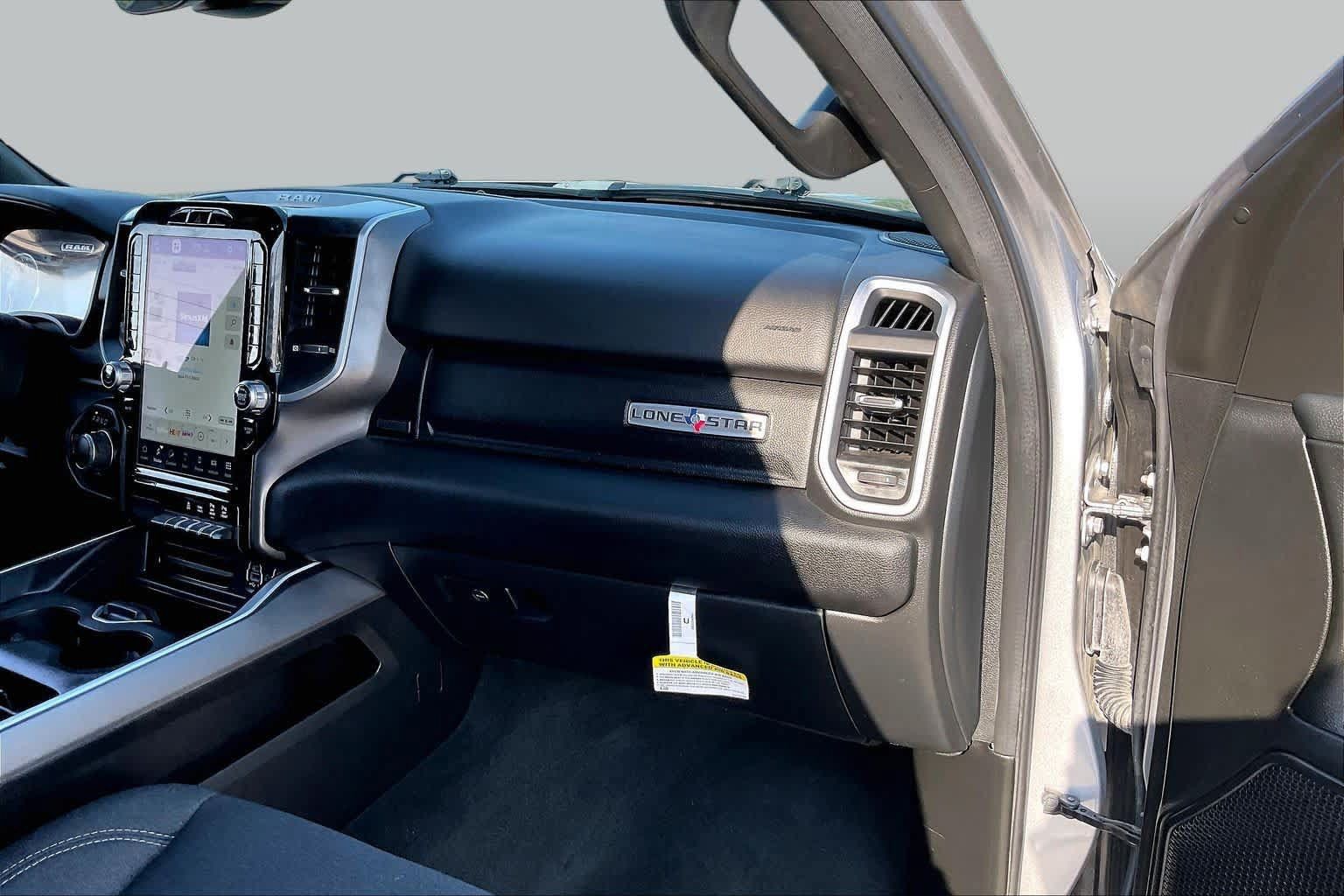 Used 2022 RAM 1500 Lone Star AWD/4WD image 18