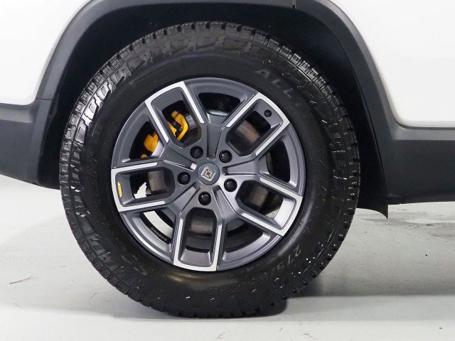 Used 2024 Rivian R1S AWD Adventure image 62