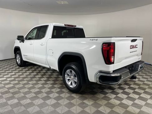 Used 2026 GMC Sierra 1500 SLE w/ Preferred Package AWD/4WD image 16
