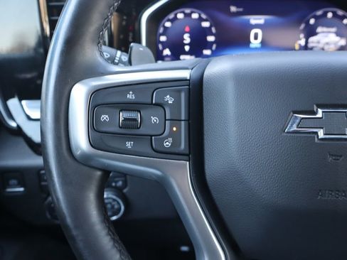 Used 2023 Chevrolet Silverado 1500 RST w/ Z71 Off-Road Package AWD/4WD image 7