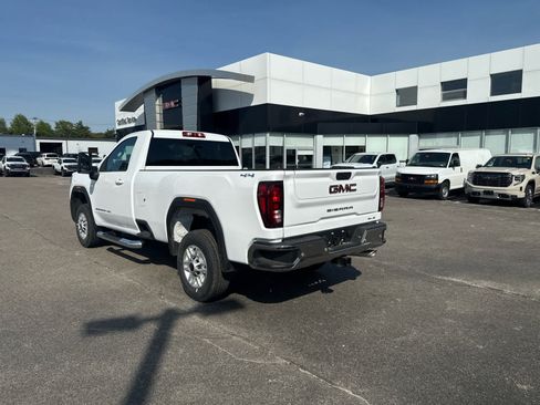 New 2026 GMC Sierra 2500 SLE w/ SLE Convenience Package AWD/4WD image 3