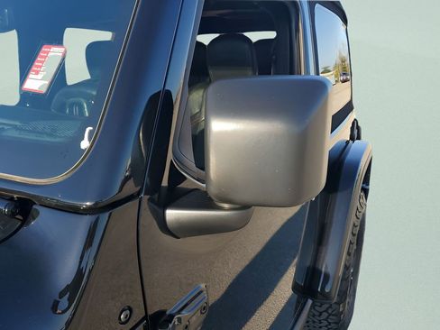 Used 2021 Jeep Wrangler Rubicon image 21