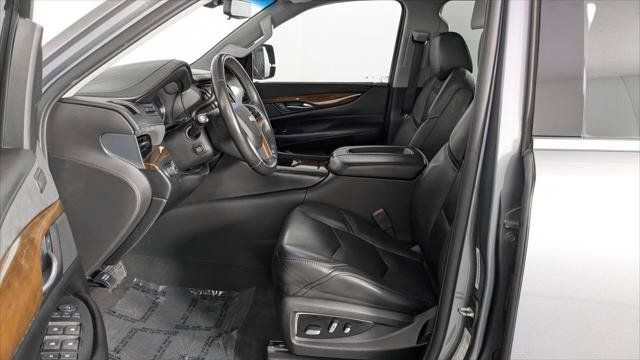 Used 2019 Cadillac Escalade ESV Luxury RWD image 14