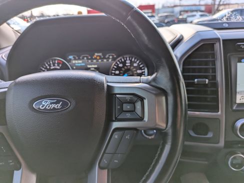Used 2018 Ford Expedition Platinum image 18