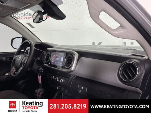 Used 2020 Toyota Tacoma SR5 image 20