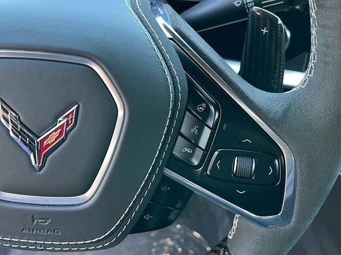 Used 2025 Chevrolet Corvette Z06 w/ Battery Protection Package RWD image 17
