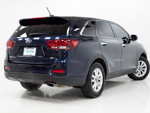 Used 2020 Kia Sorento LX AWD/4WD image 31