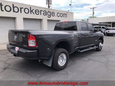 Used 2022 RAM 3500 Big Horn w/ Level A Equipment Group AWD/4WD image 8