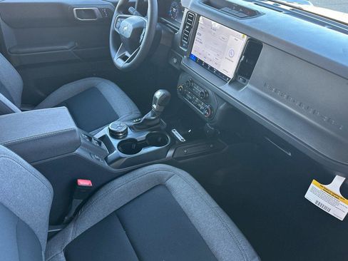New 2025 Ford Bronco Base image 13