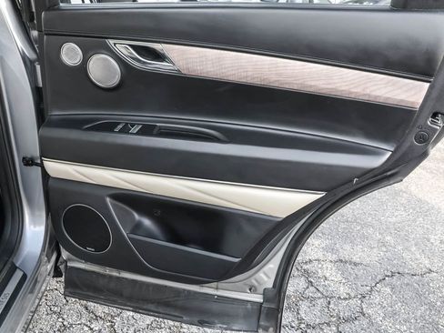 Used 2023 Genesis GV80 3.5T w/ Prestige Package image 33