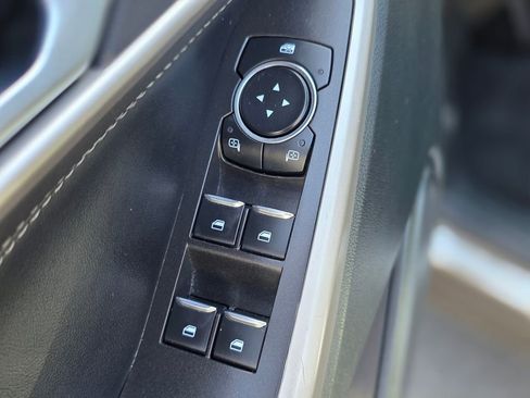 Used 2024 Ford Explorer XLT w/ Equipment Group 202A image 23