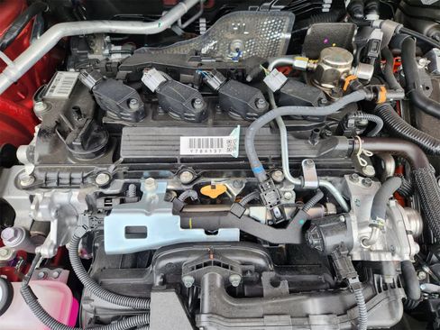 Used 2025 Toyota Corolla Cross AWD Hybrid image 29