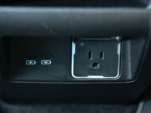 Used 2024 Honda Prologue Elite image 47