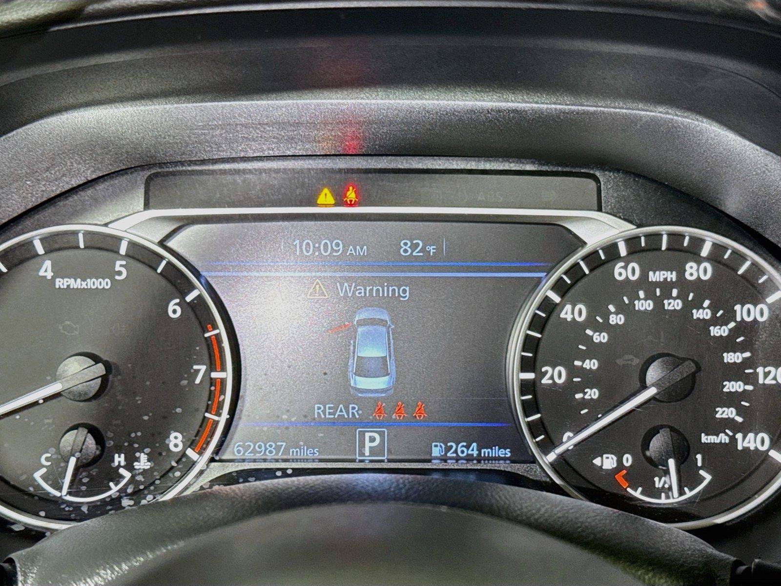 Used 2024 Nissan Altima 2.5 SR FWD image 10
