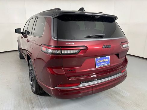Used 2026 Jeep Grand Cherokee L Summit w/ Obsidian Package AWD/4WD image 6