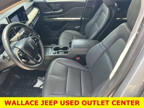 Used 2023 Lincoln Corsair FWD image 18