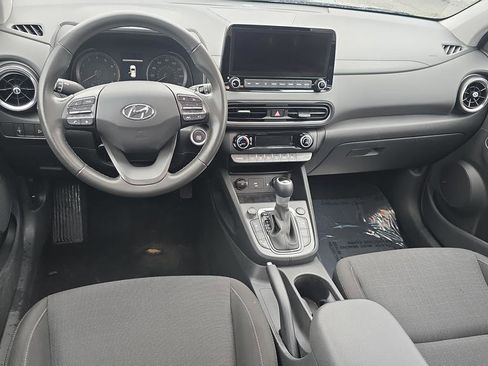 Certified 2023 Hyundai Kona SEL w/ Convenience Package AWD/4WD image 18