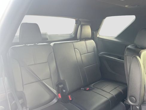 Used 2023 Chevrolet Traverse RS AWD/4WD image 28