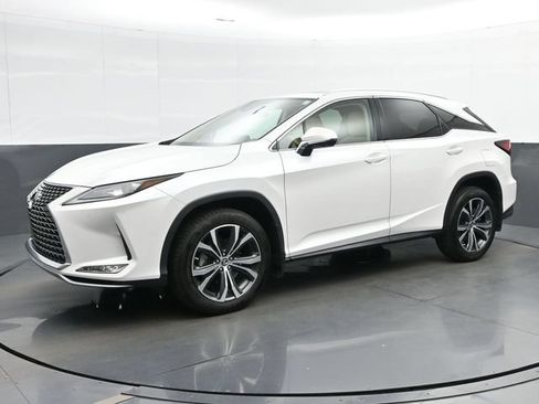 Certified 2022 Lexus RX 350 FWD w/ Premium Package image 4