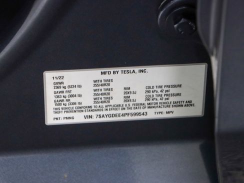 Used 2023 Tesla Model Y AWD image 27