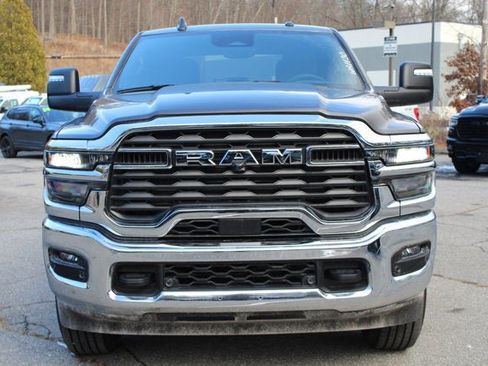 Used 2025 RAM 2500 Big Horn AWD/4WD image 2