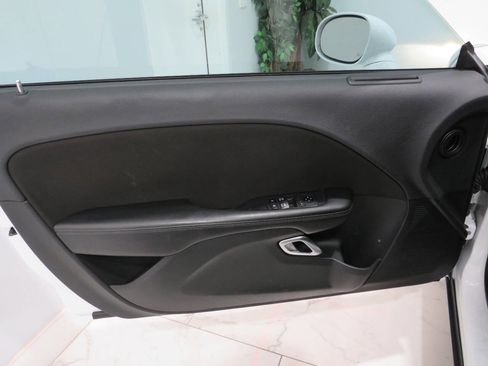 Used 2019 Dodge Challenger R/T image 27