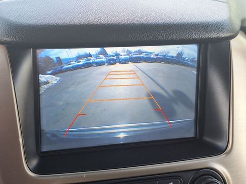 Used 2017 GMC Yukon Denali w/ Open Road Package image 24